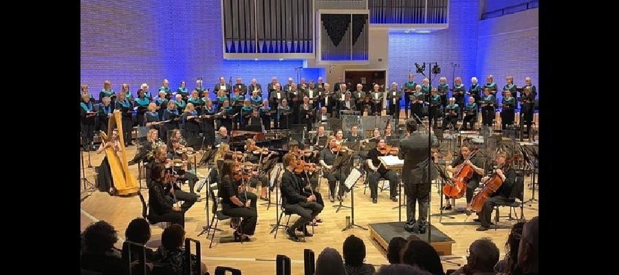 Messiah: Salford Choral Society and Baroque in the North